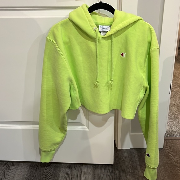 Champion Reverse Weave crop hoodie in lime - Picture 3 of 5